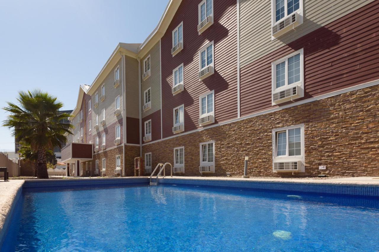 Extended Suites Coatzacoalcos Forum Bagian luar foto