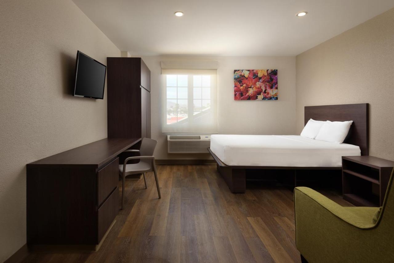 Extended Suites Coatzacoalcos Forum Bagian luar foto